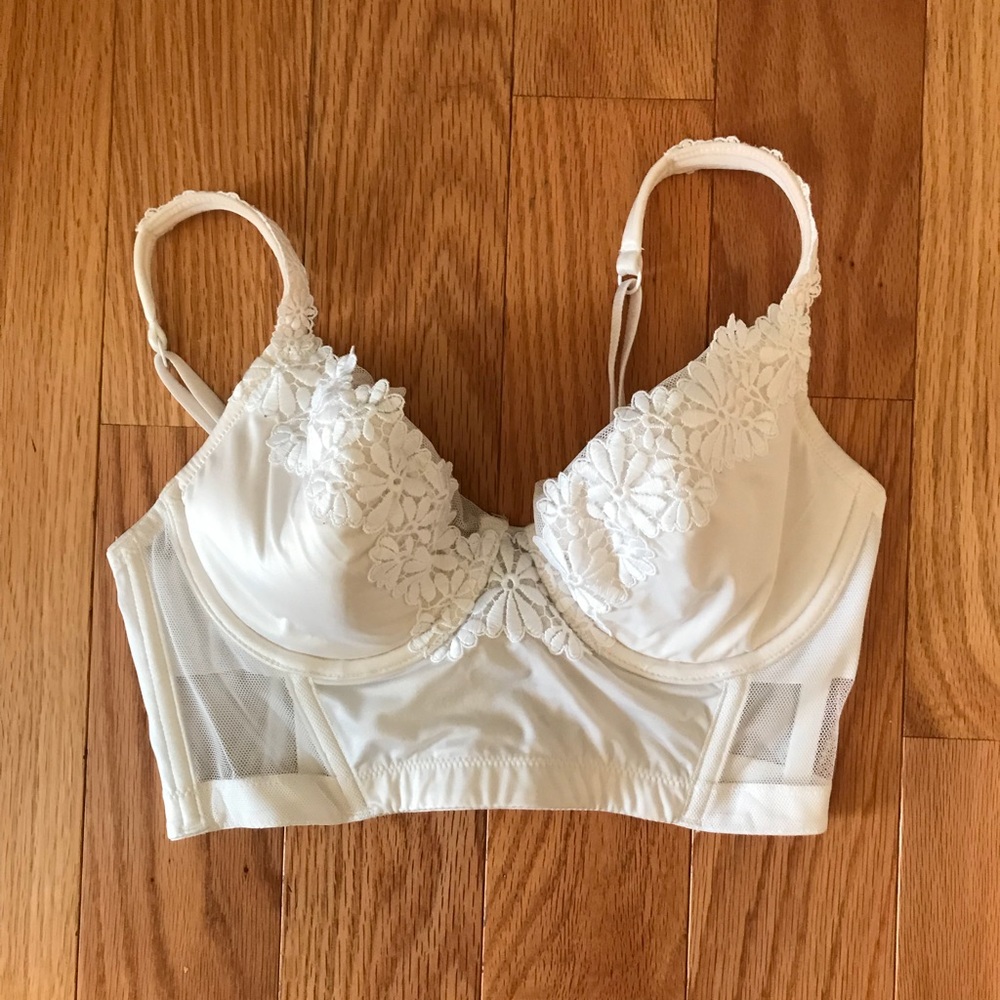 Victoria’s Secret Bra Top 34c